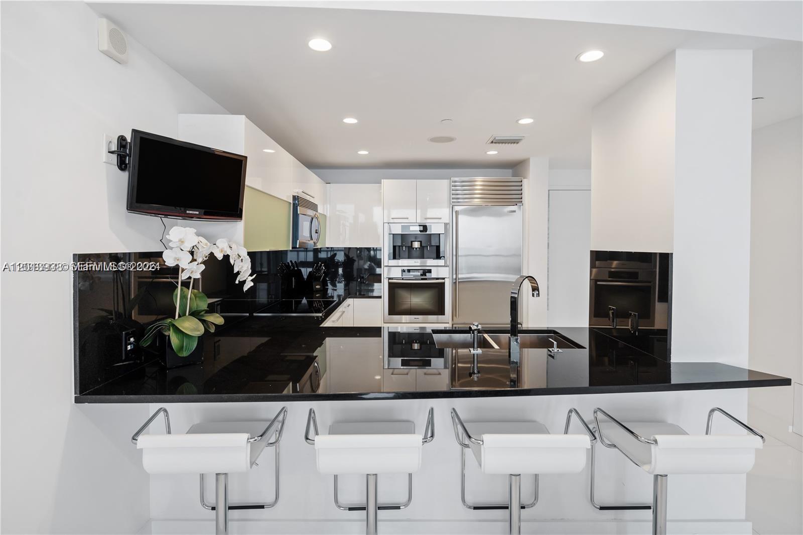 17121 Collins Ave #1703, Sunny Isles Beach FL 33160