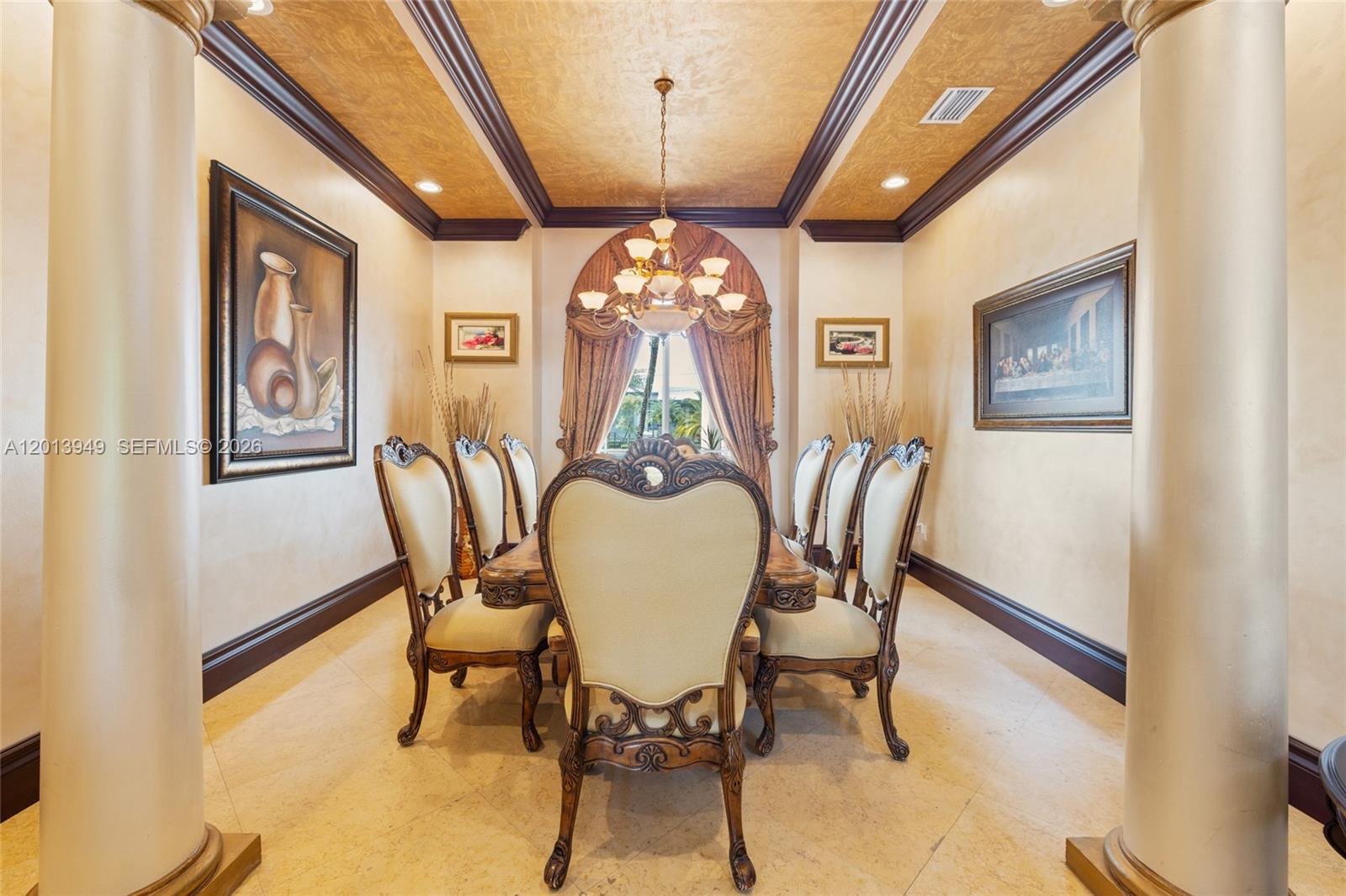 9861 NW 135th St, Hialeah Gardens FL 33018