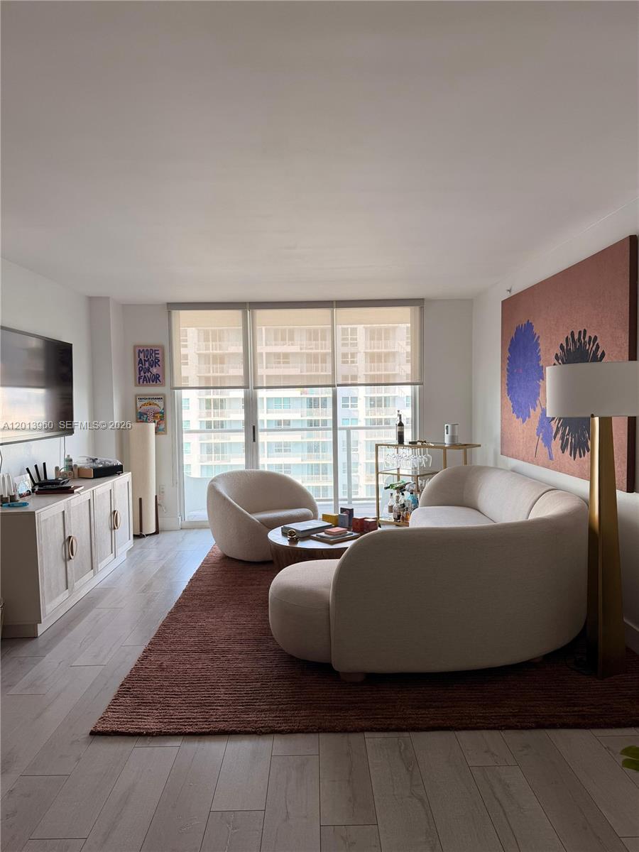 1155 Brickell Bay Dr #2904, Miami FL 33131