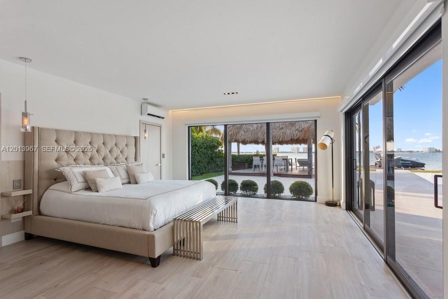 7972 Biscayne Point Cir, Miami Beach FL 33141
