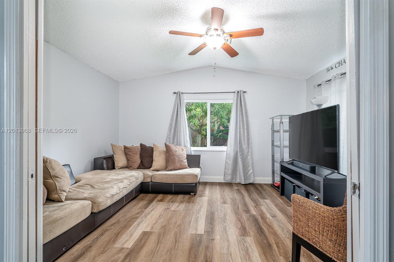 4125 NW 96th Ter #4125, Sunrise FL 33351