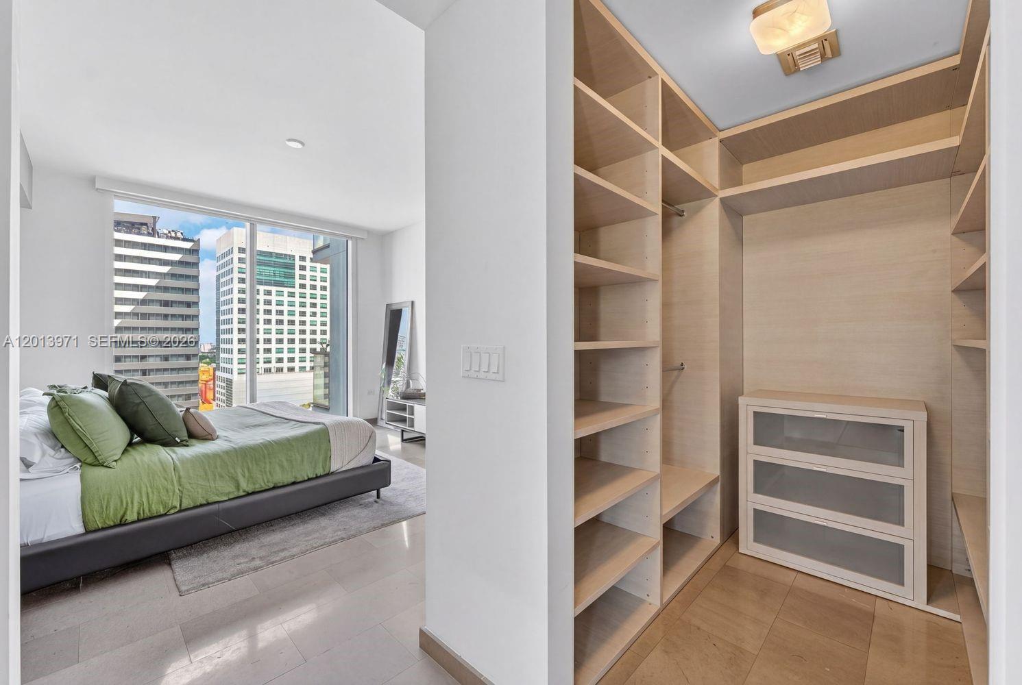 88 SW 7th St #1012, Miami FL 33130