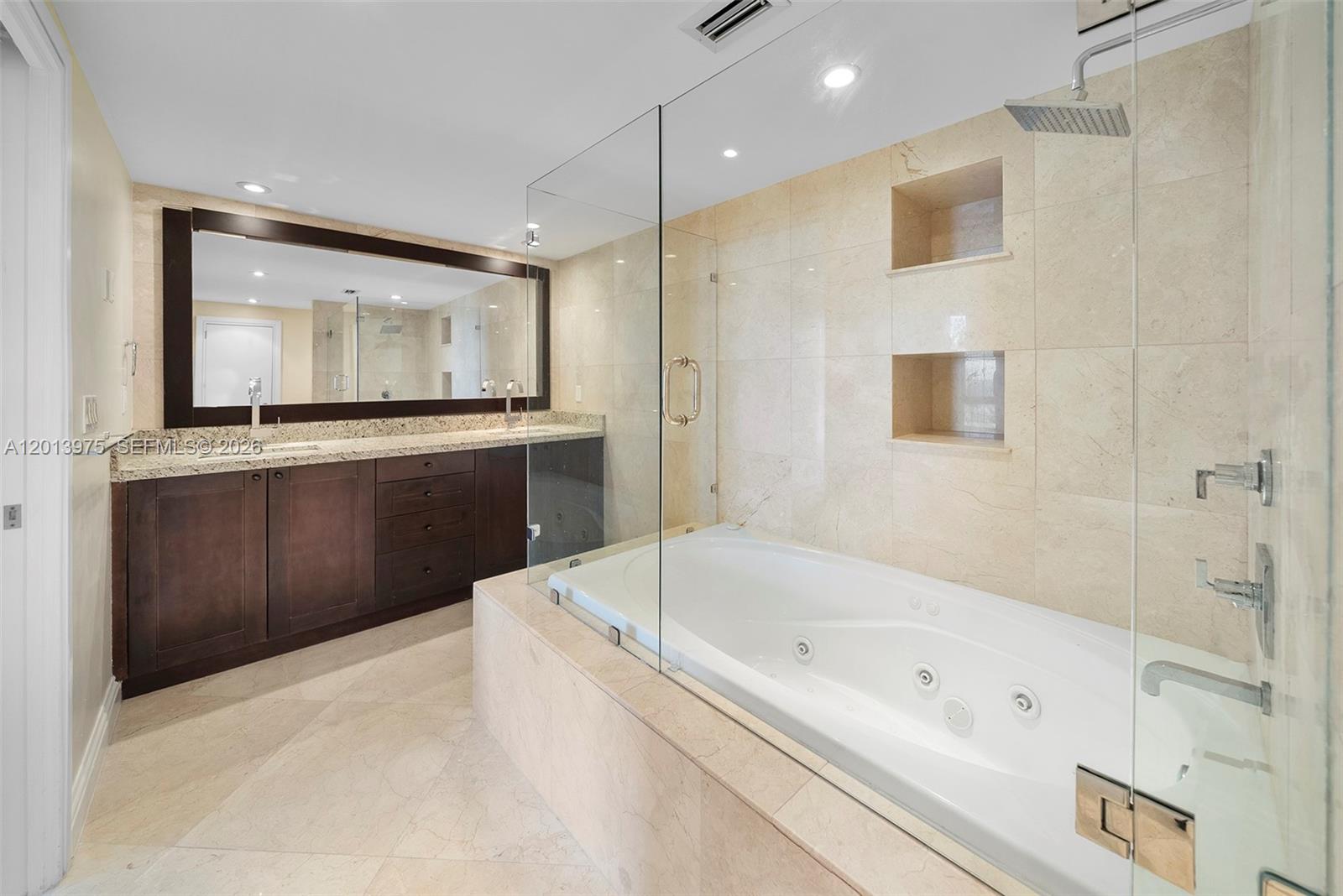 1121 Crandon Blvd #F1203, Key Biscayne FL 33149