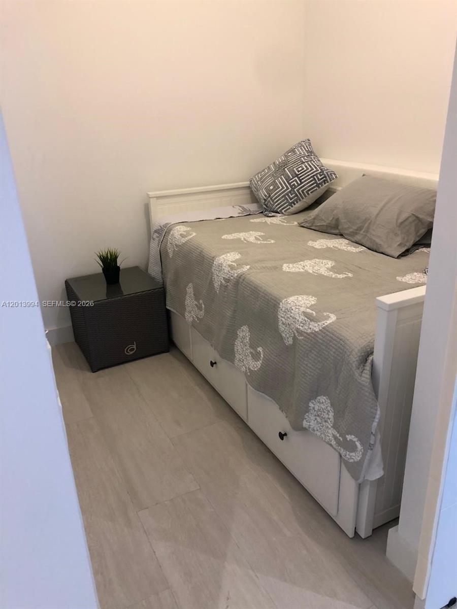2831 S Bayshore Dr #1504, Miami FL 33133