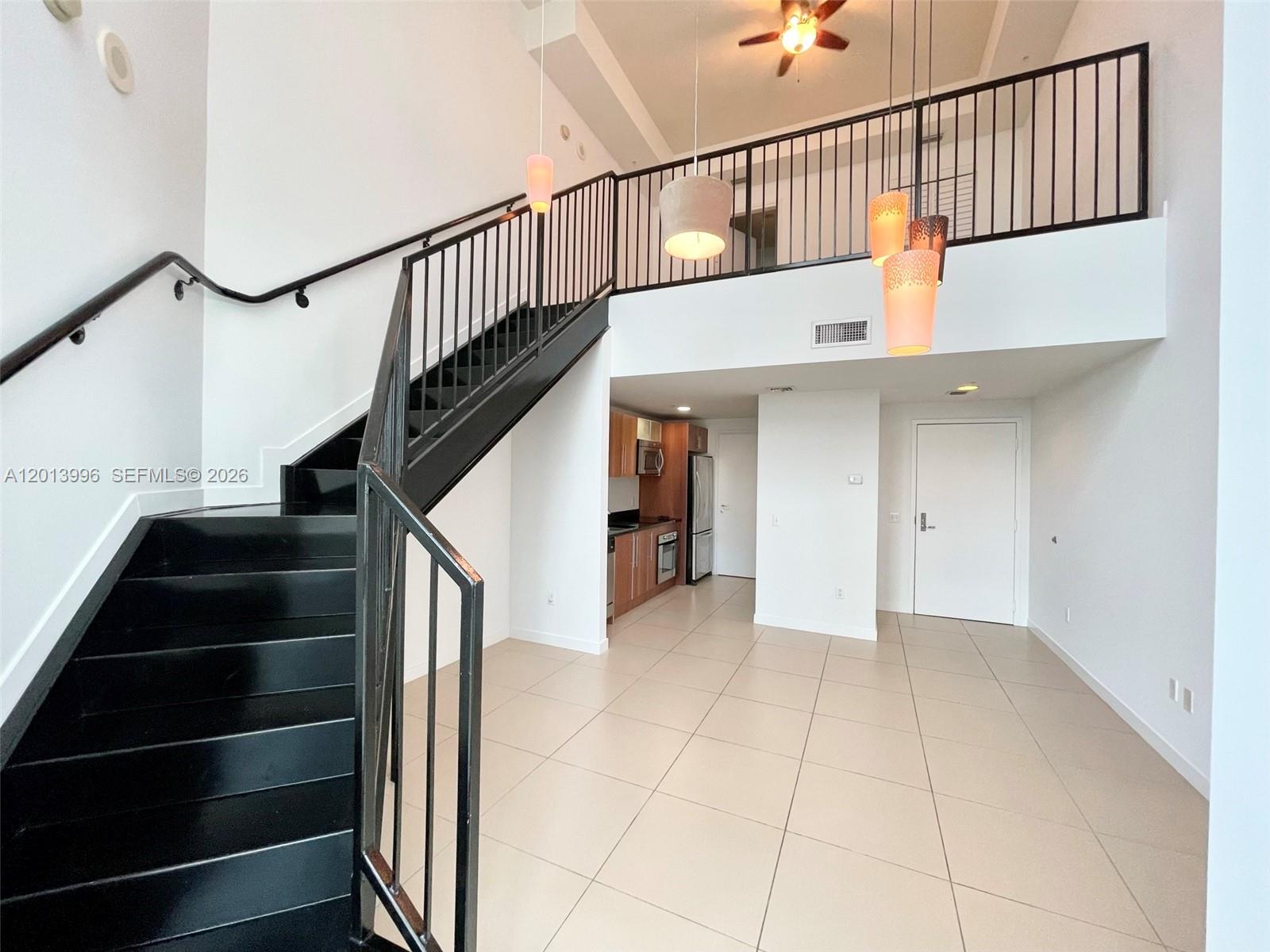 300 S Biscayne Blvd #L-830, Miami FL 33131
