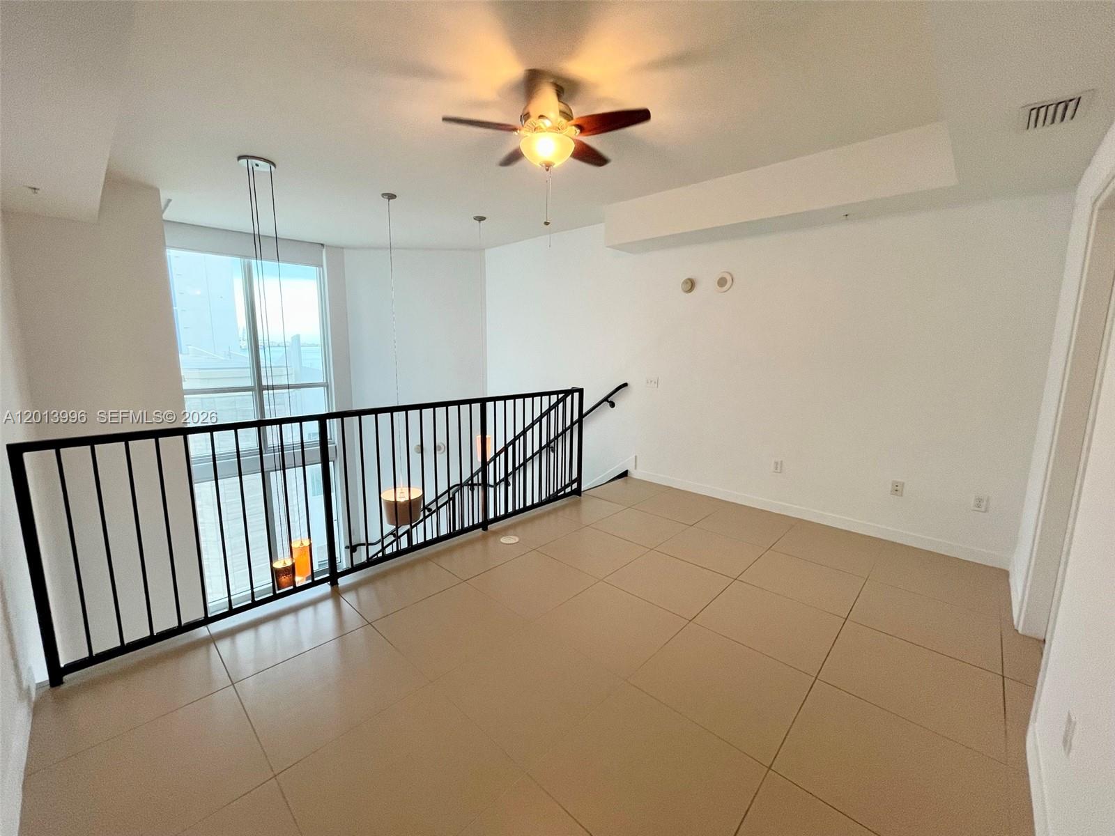 300 S Biscayne Blvd #L-830, Miami FL 33131