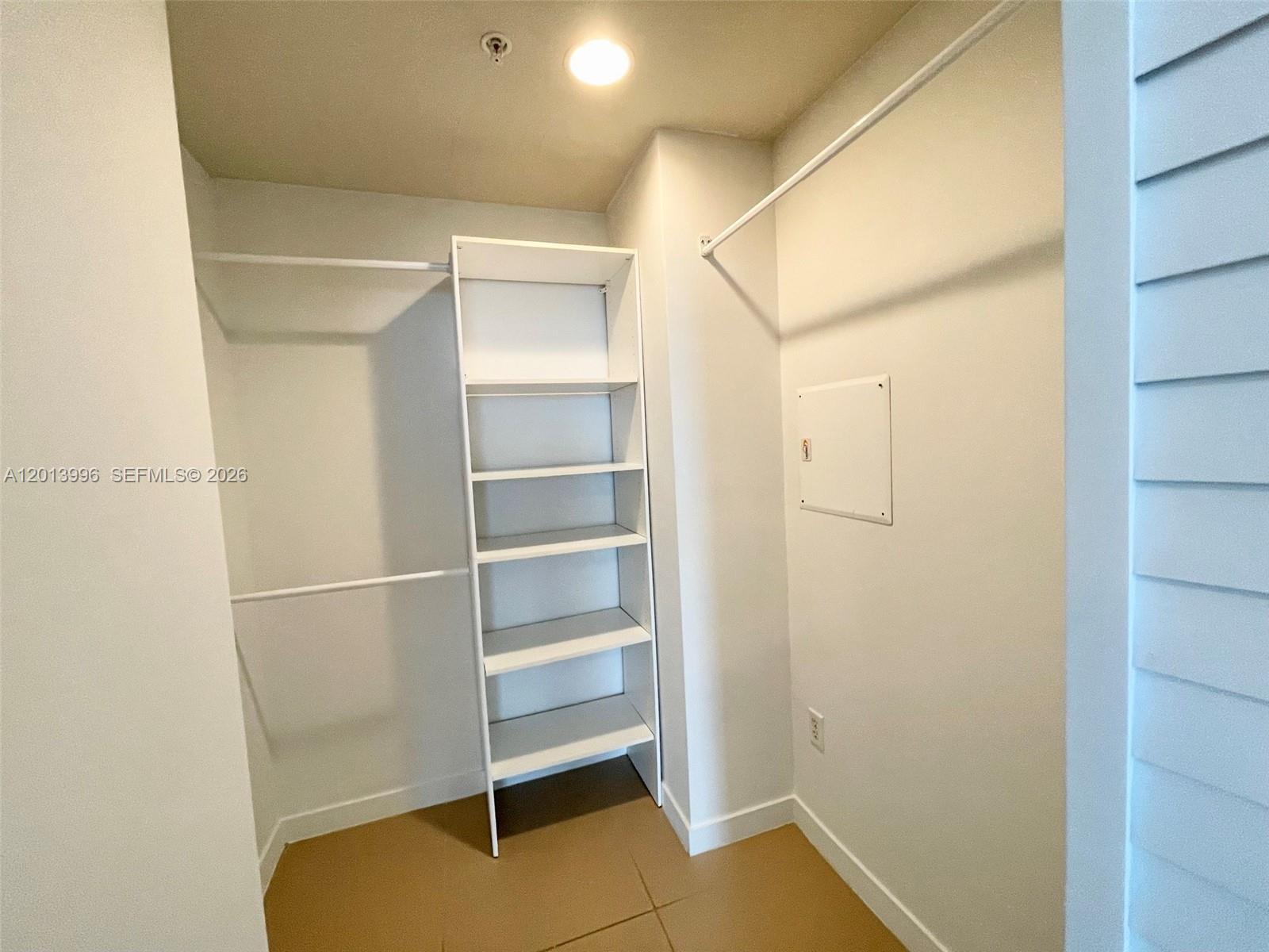 300 S Biscayne Blvd #L-830, Miami FL 33131
