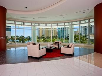 300 S Biscayne Blvd #L-830, Miami FL 33131
