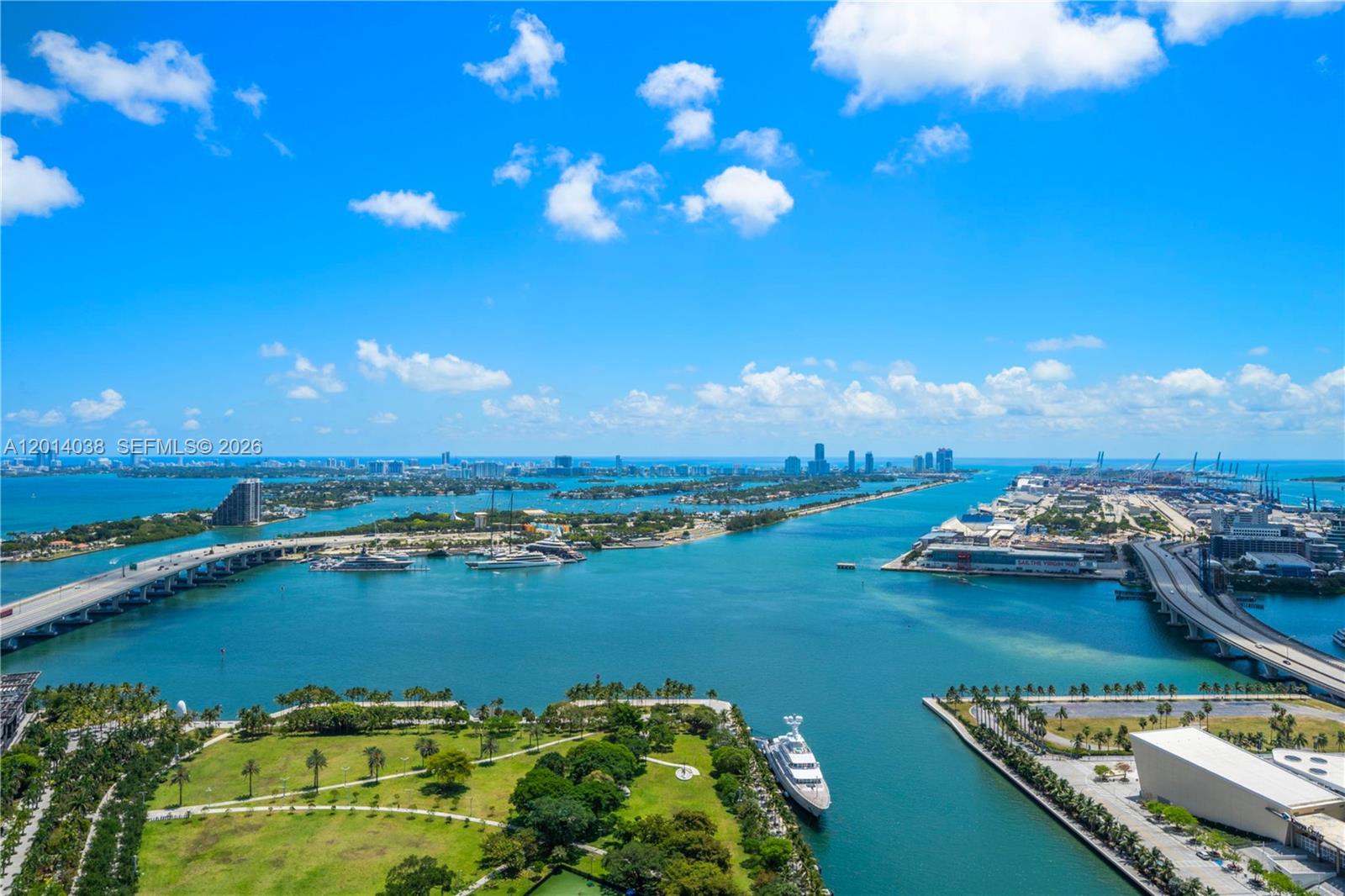 900 Biscayne Blvd #4202, Miami FL 33132