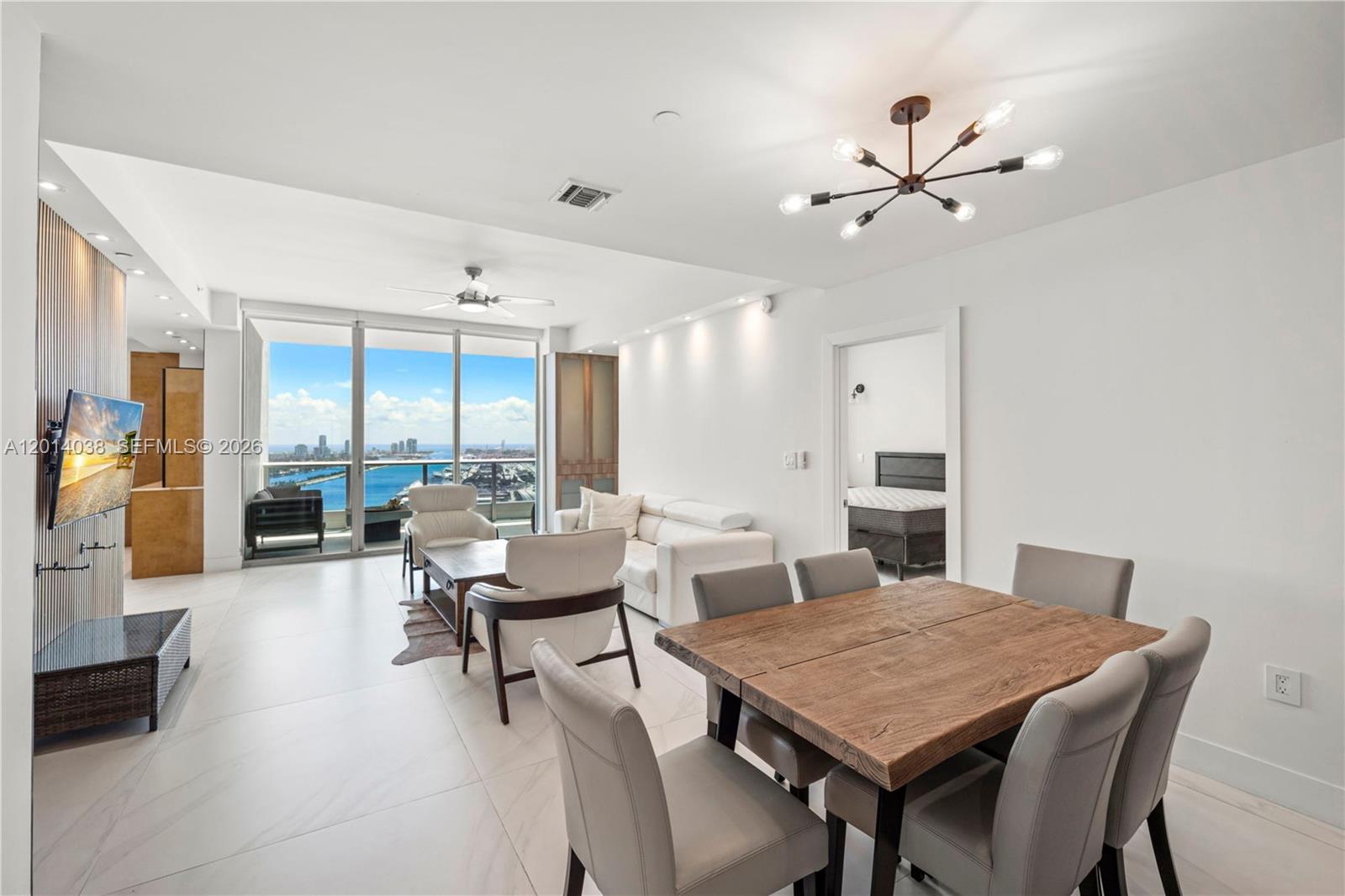 900 Biscayne Blvd #4202, Miami FL 33132