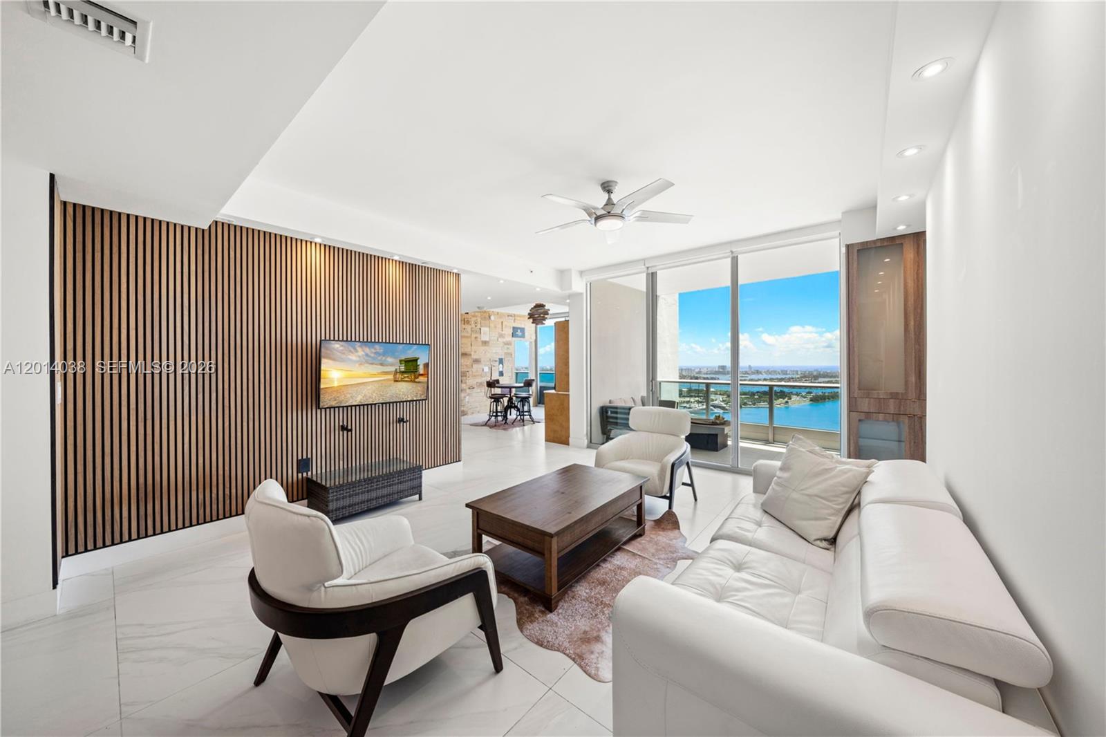 900 Biscayne Blvd #4202, Miami FL 33132