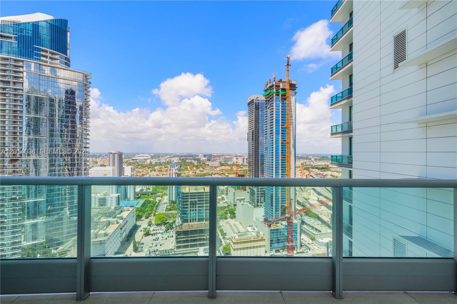 900 Biscayne Blvd #4202, Miami FL 33132
