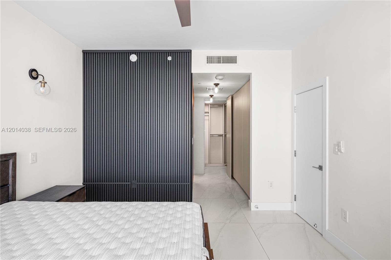 900 Biscayne Blvd #4202, Miami FL 33132