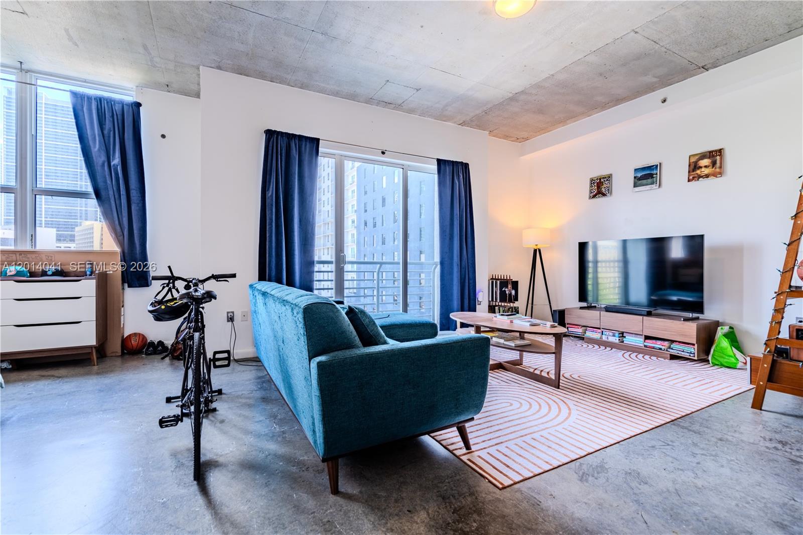 133 NE 2nd Ave #609, Miami FL 33132