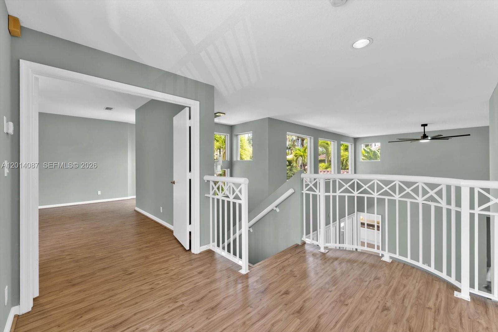 3728 NE 208th Ter, Aventura FL 33180