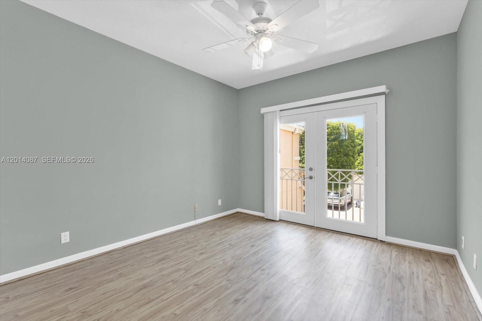 3728 NE 208th Ter, Aventura FL 33180