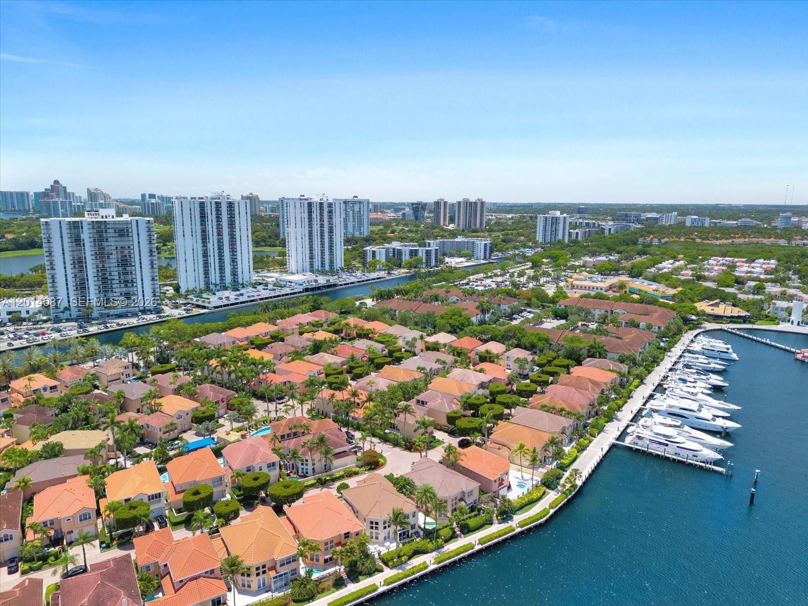 3728 NE 208th Ter, Aventura FL 33180