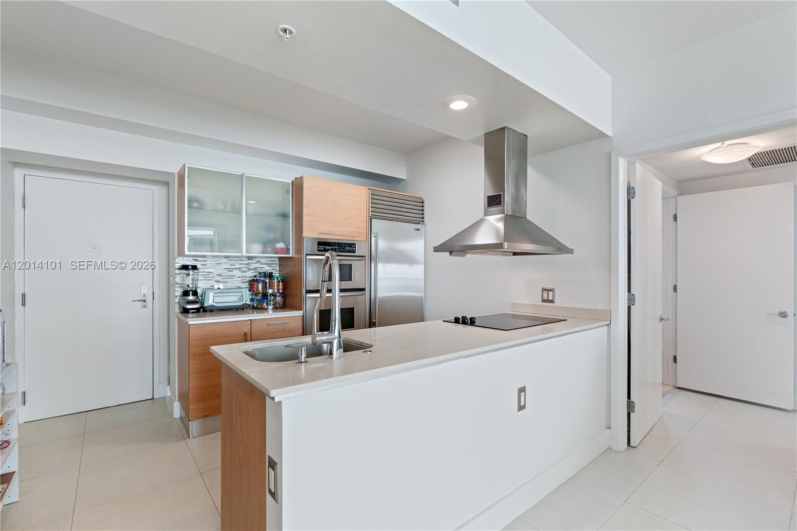218 SE 14th St #2208, Miami FL 33131