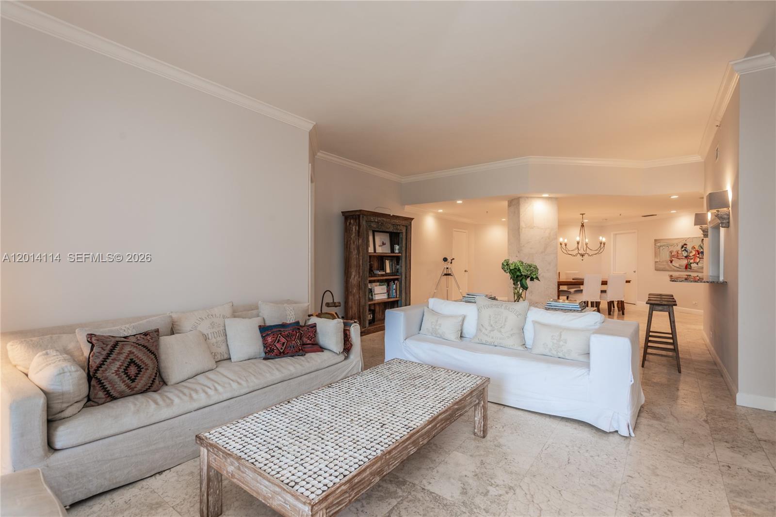 888 Brickell Key Dr #211, Miami FL 33131