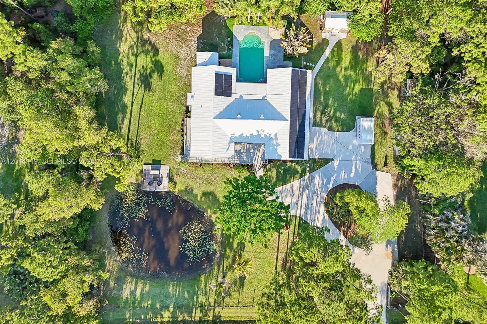15698 N 77th Trl N, Palm Beach Gardens FL 33418