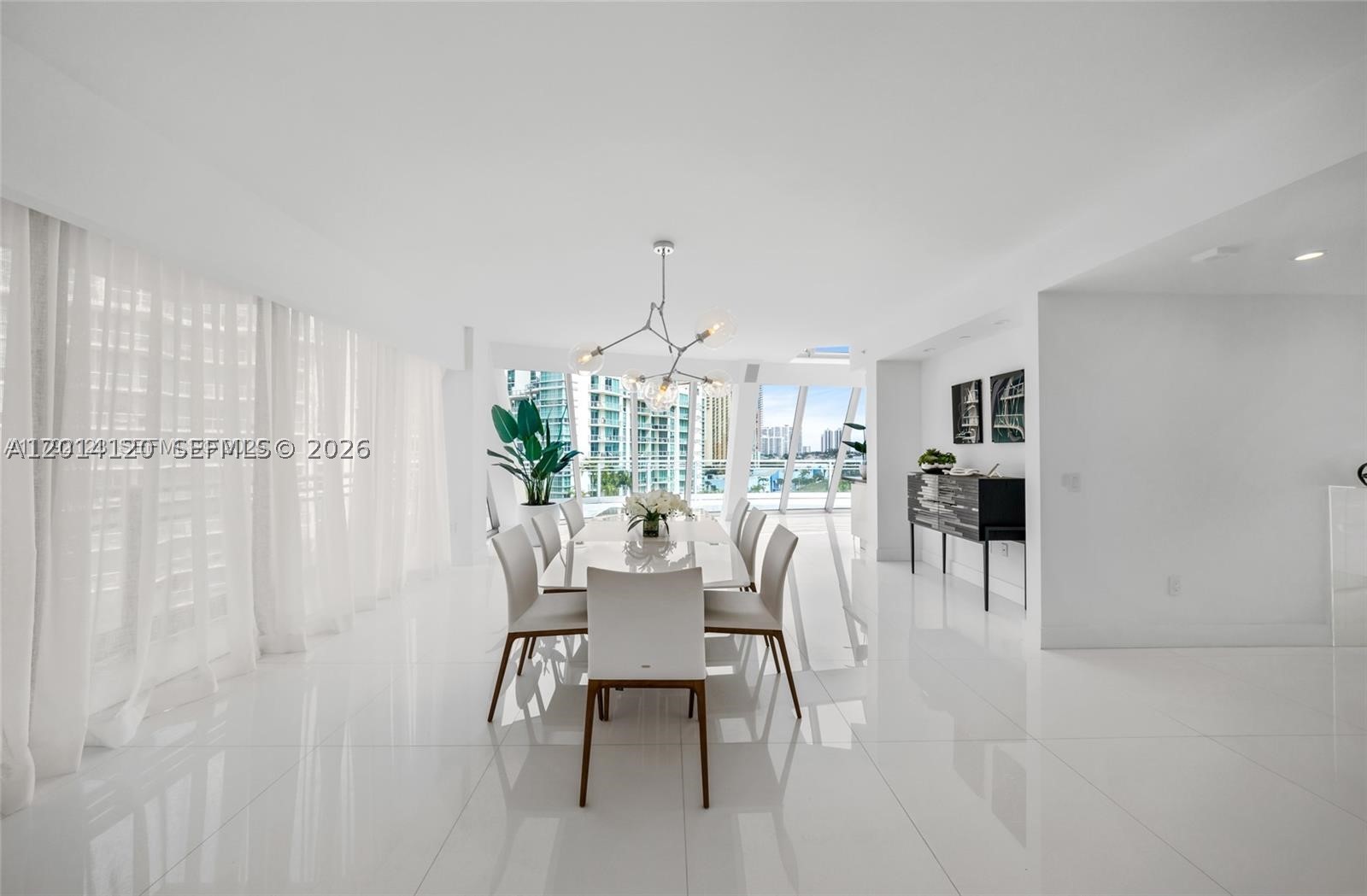 2950 NE 188th St #547, Aventura FL 33180