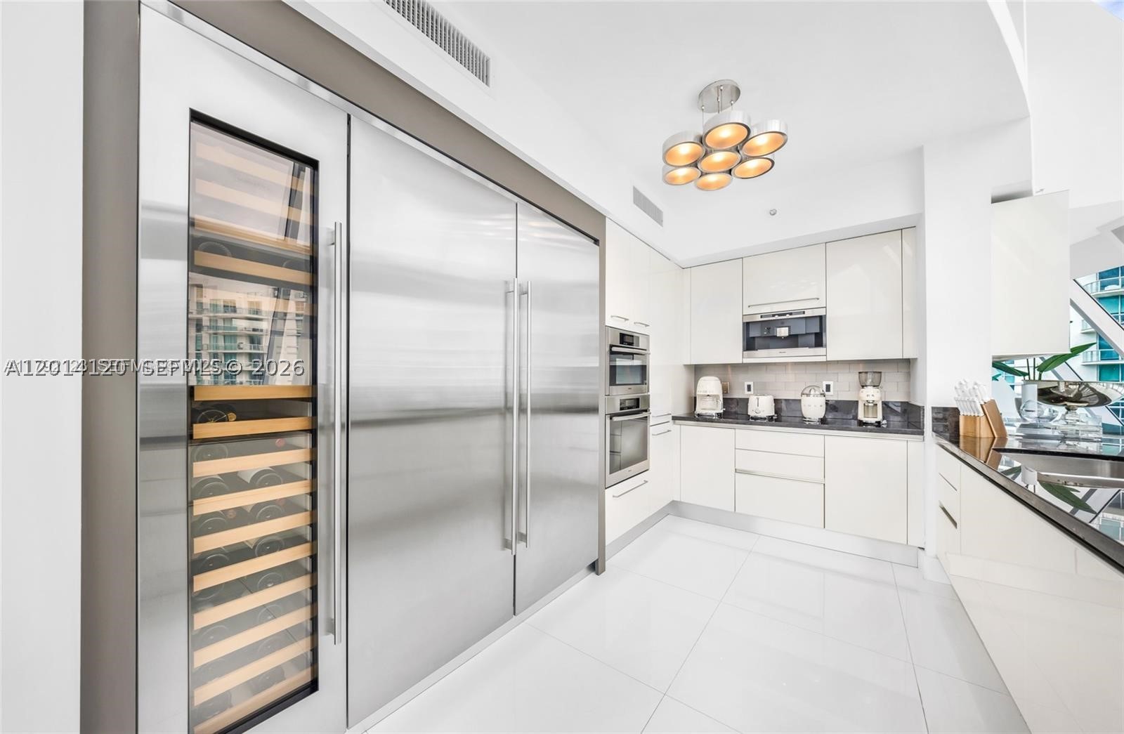 2950 NE 188th St #547, Aventura FL 33180