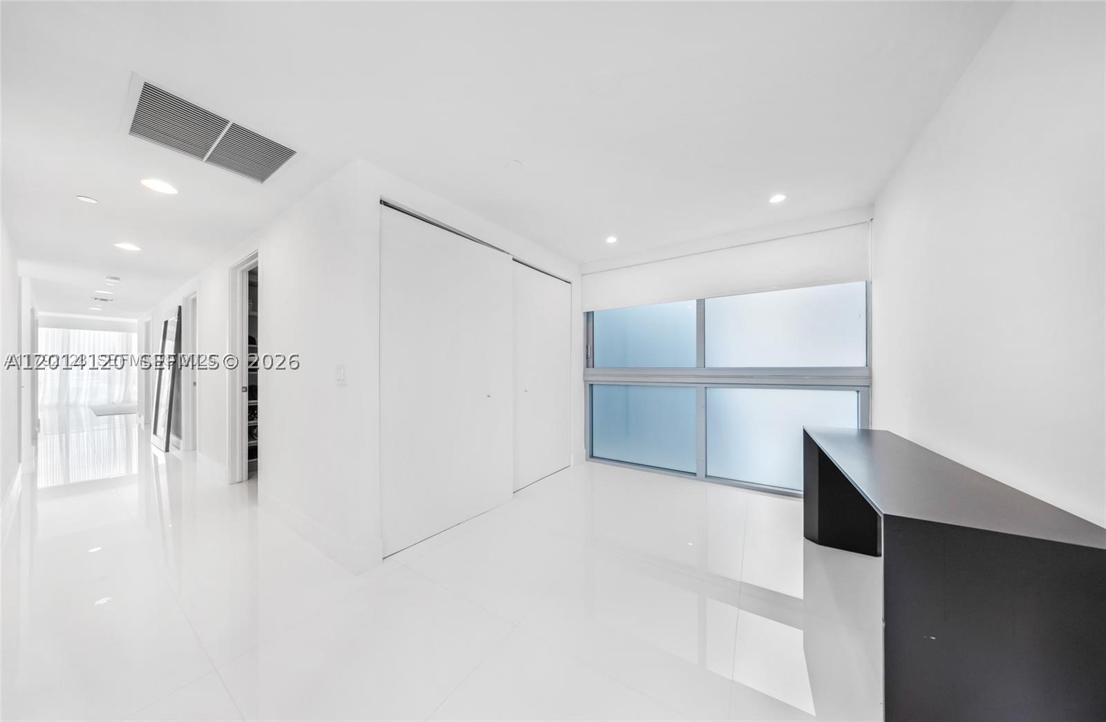 2950 NE 188th St #547, Aventura FL 33180