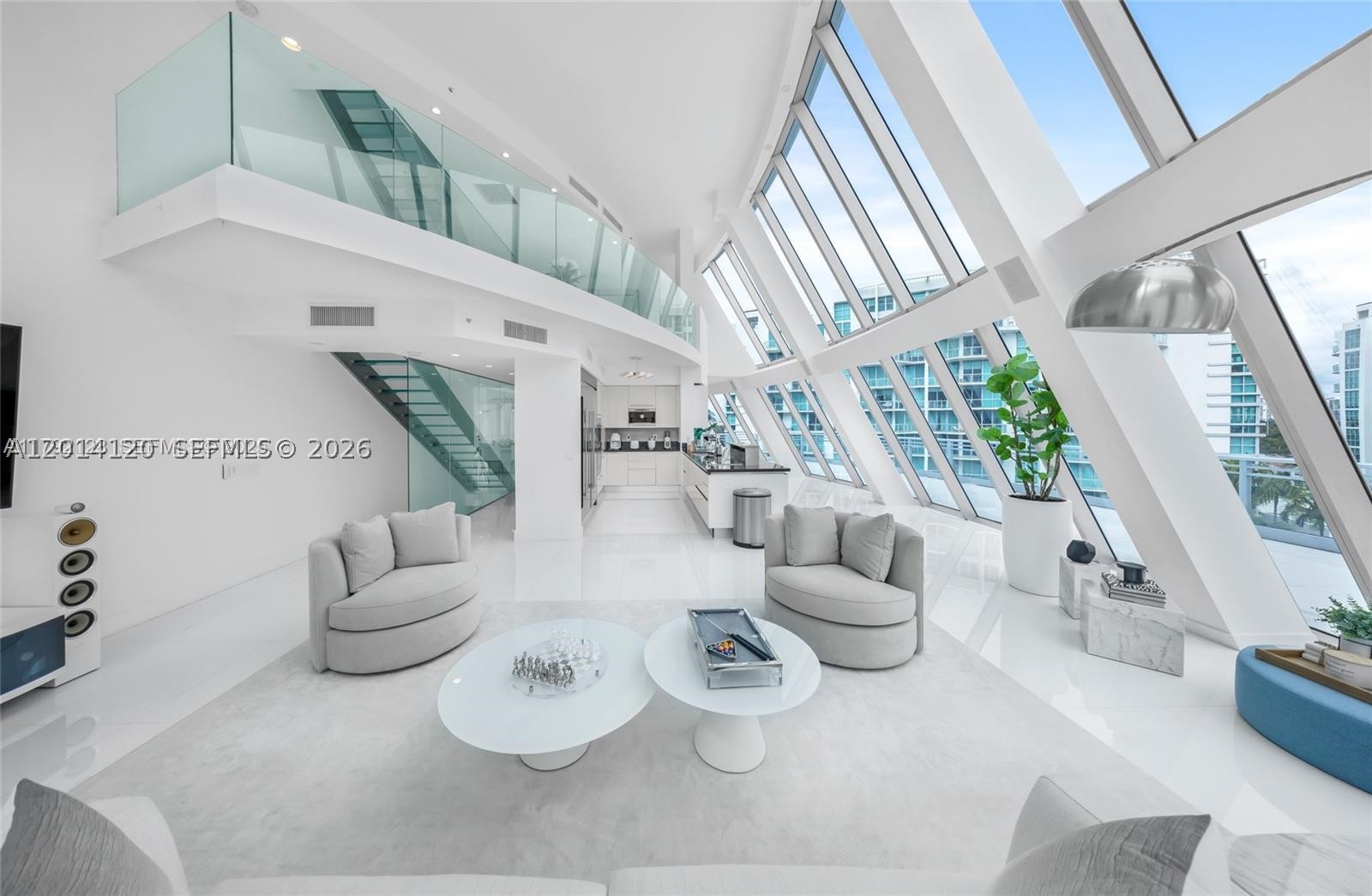 2950 NE 188th St #547, Aventura FL 33180