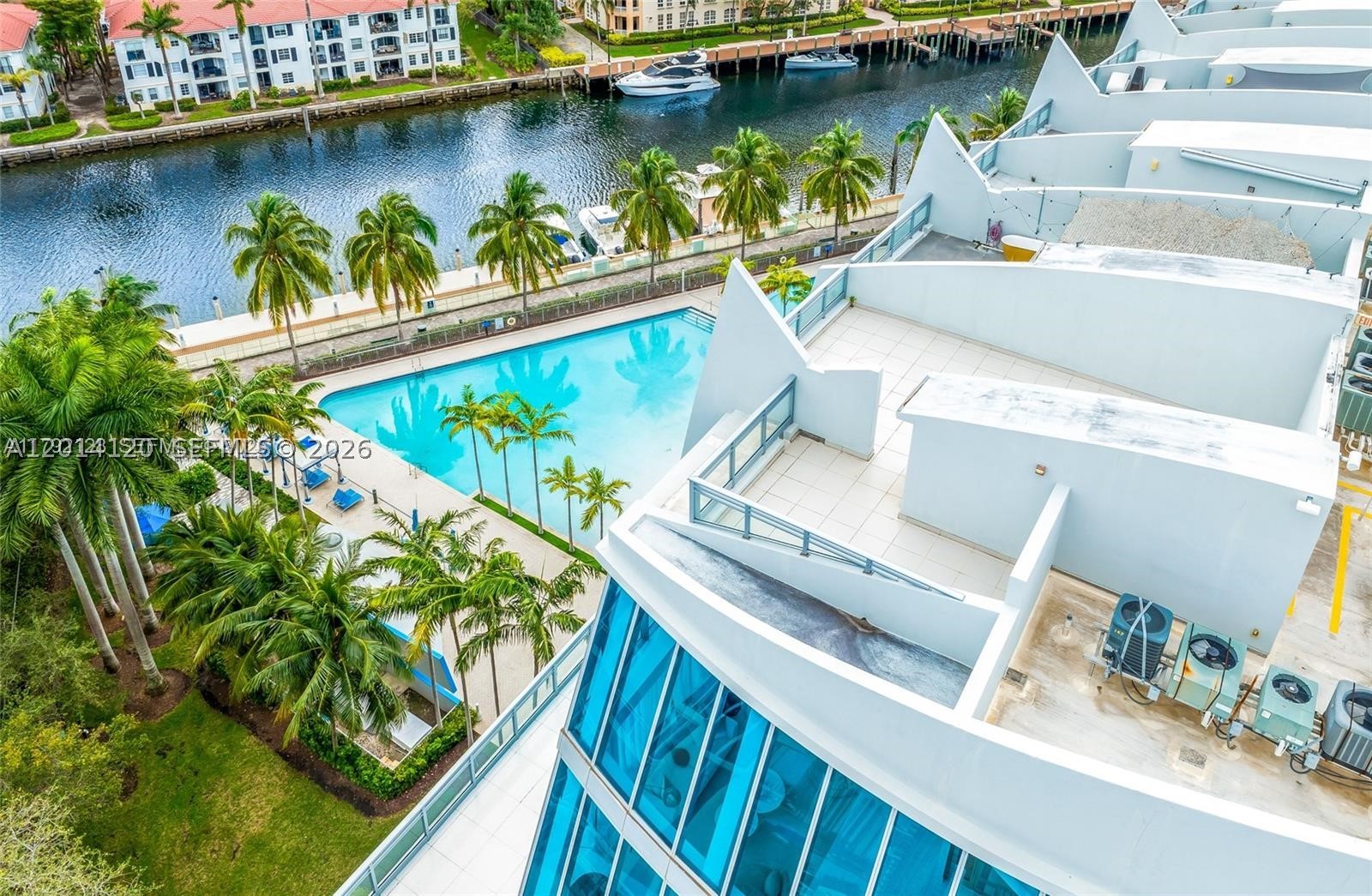 2950 NE 188th St #547, Aventura FL 33180