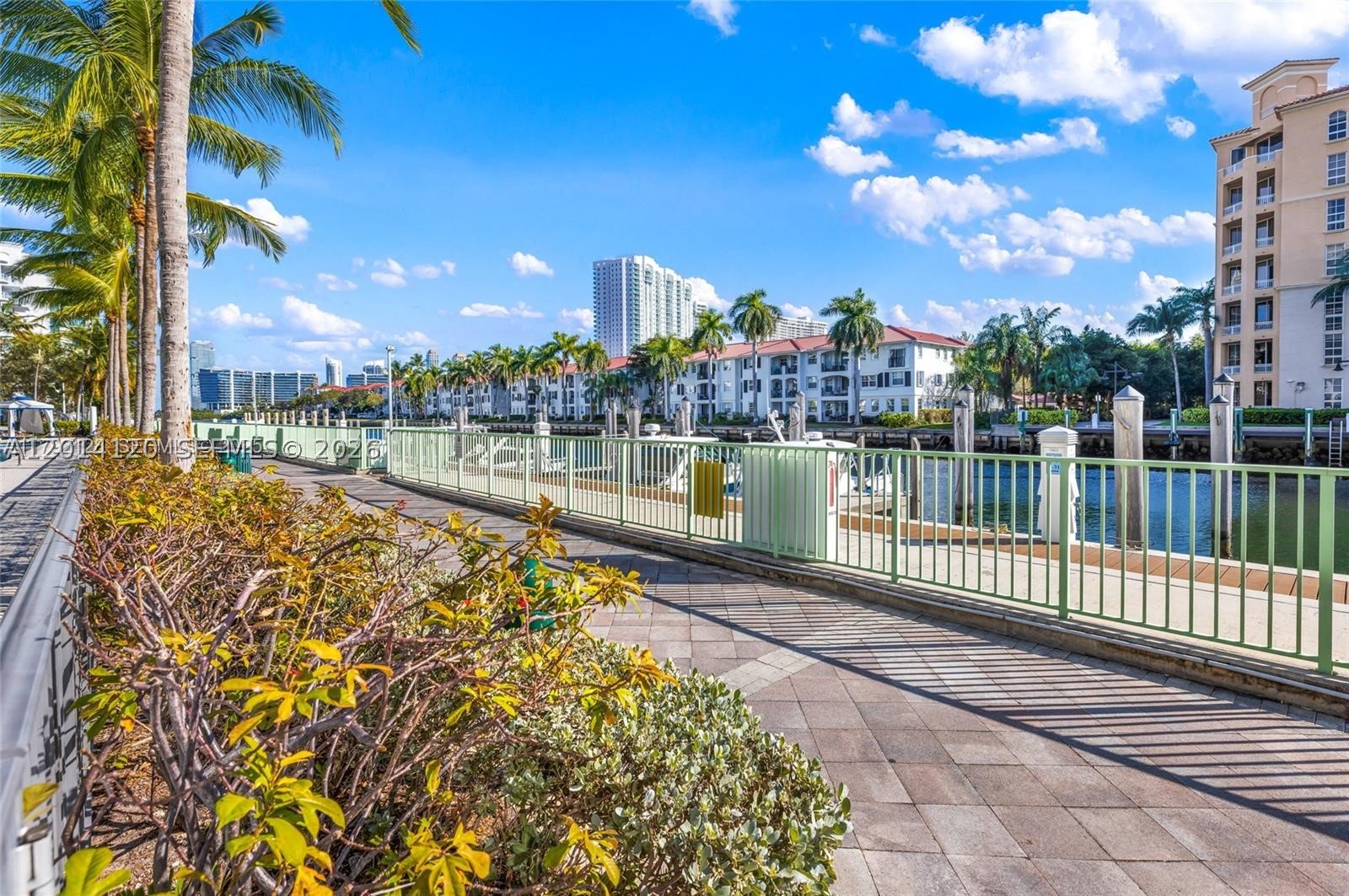 2950 NE 188th St #547, Aventura FL 33180