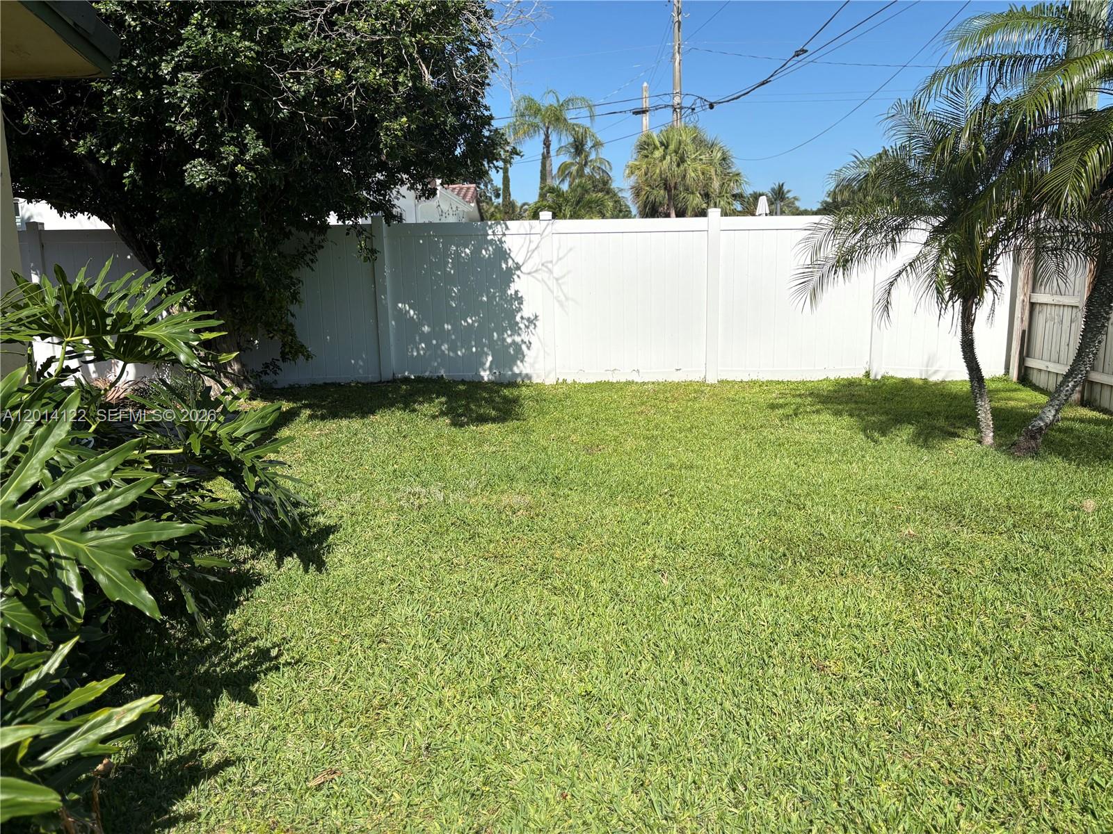 941 NW 7th St, Boca Raton FL 33486