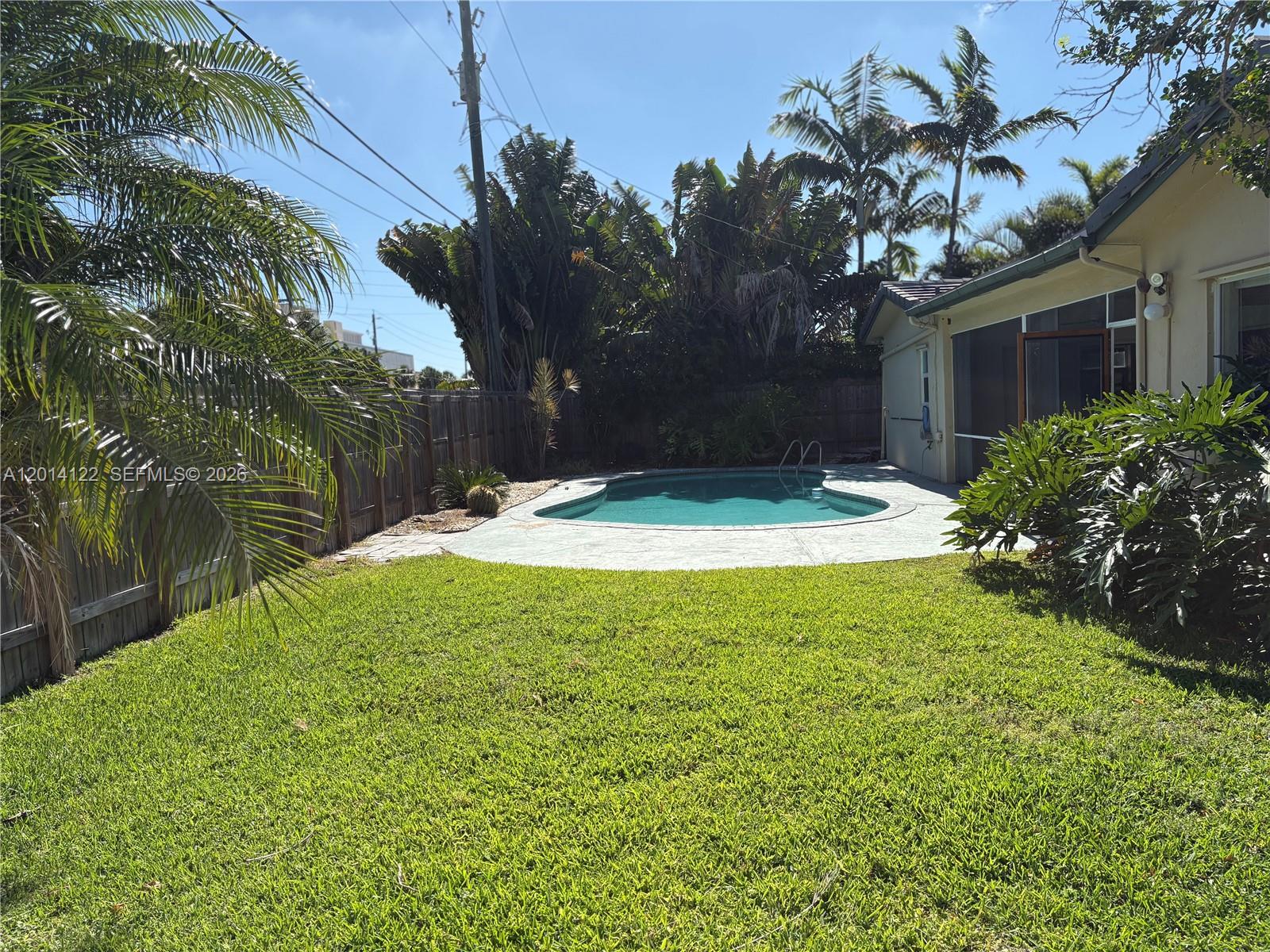 941 NW 7th St, Boca Raton FL 33486