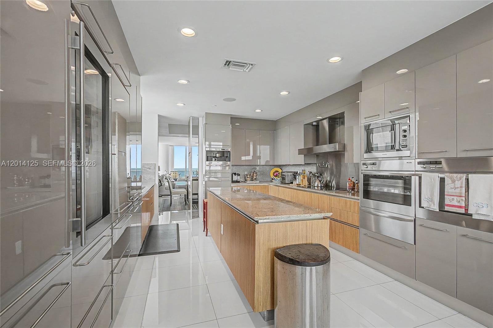 2627 S Bayshore Dr #2601, Miami FL 33133