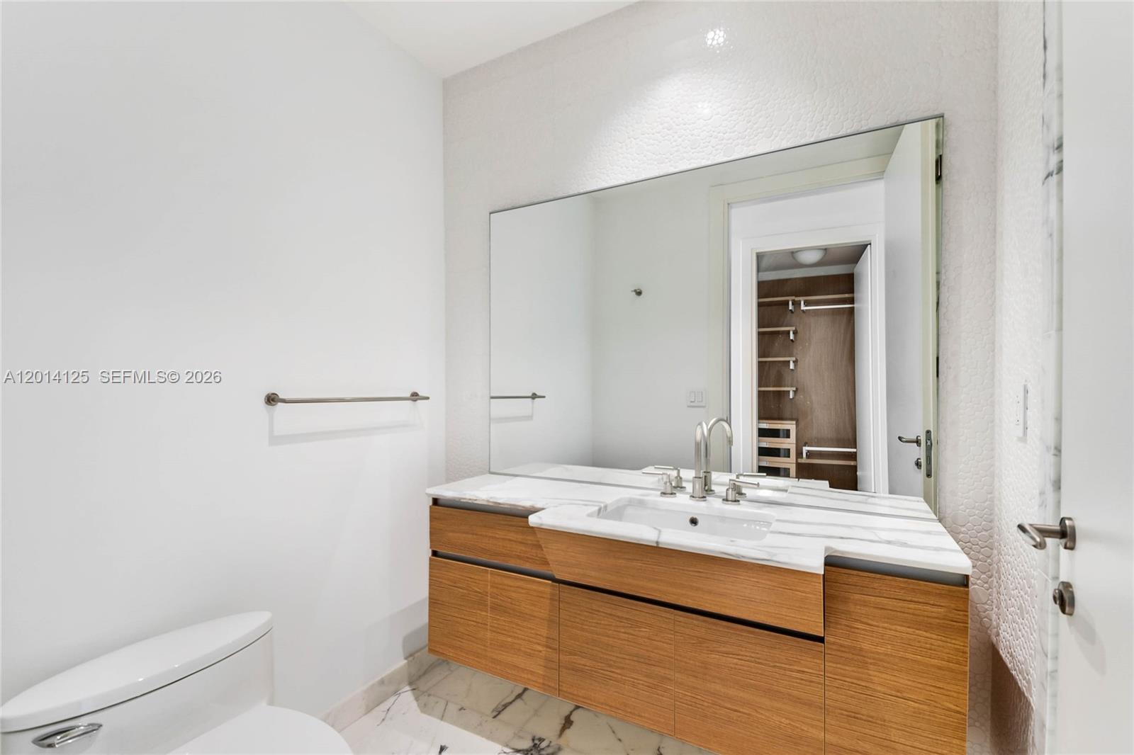 2627 S Bayshore Dr #2601, Miami FL 33133