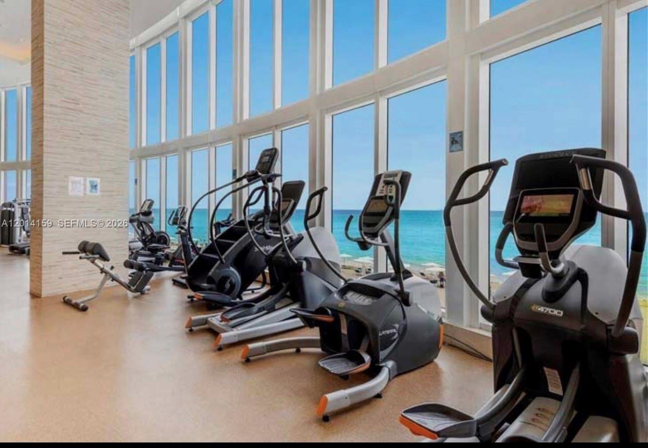 15901 Collins Ave #4107, Sunny Isles Beach FL 33160