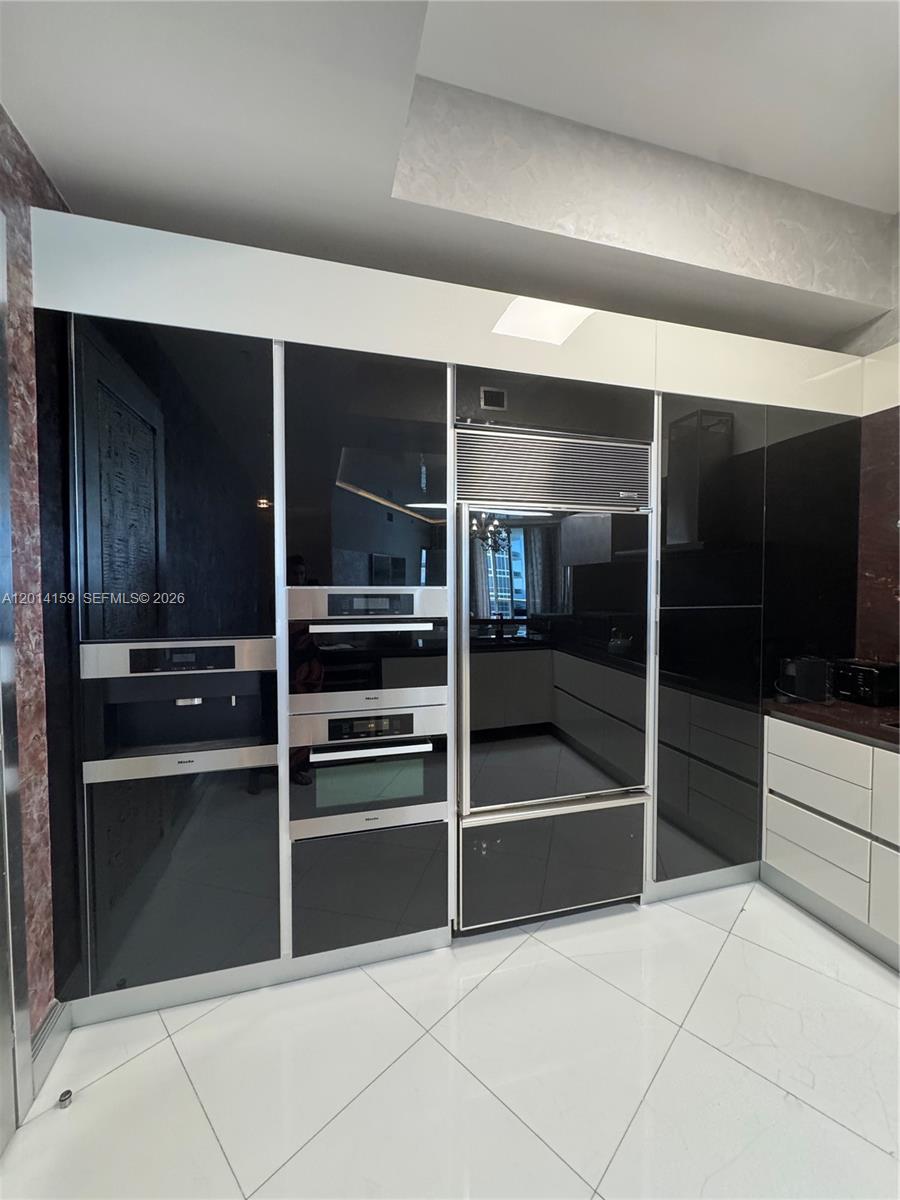 15901 Collins Ave #4107, Sunny Isles Beach FL 33160