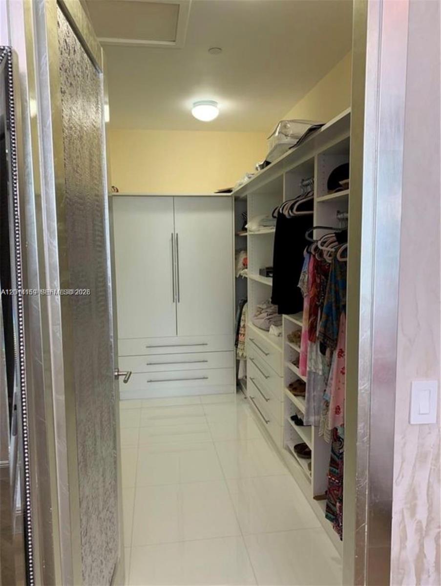 15901 Collins Ave #4107, Sunny Isles Beach FL 33160