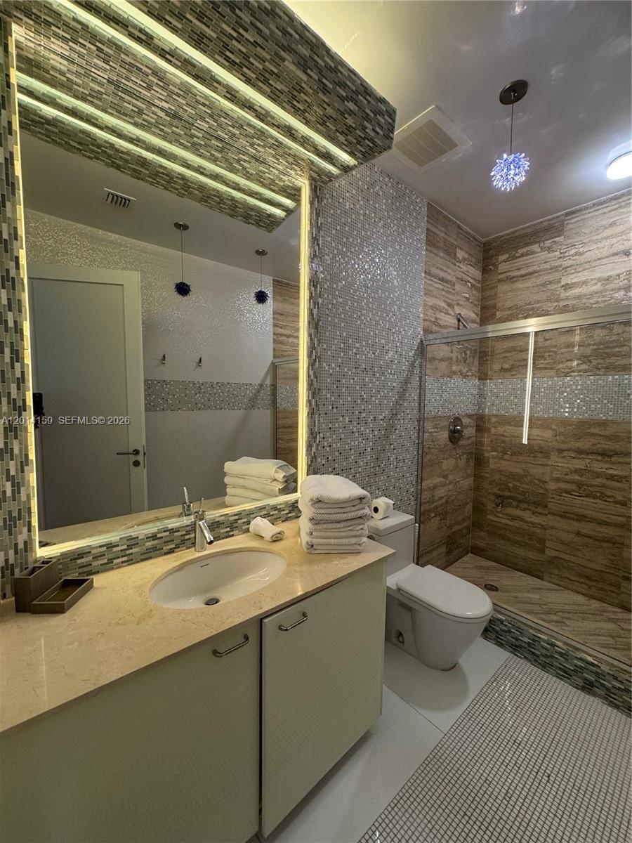 15901 Collins Ave #4107, Sunny Isles Beach FL 33160