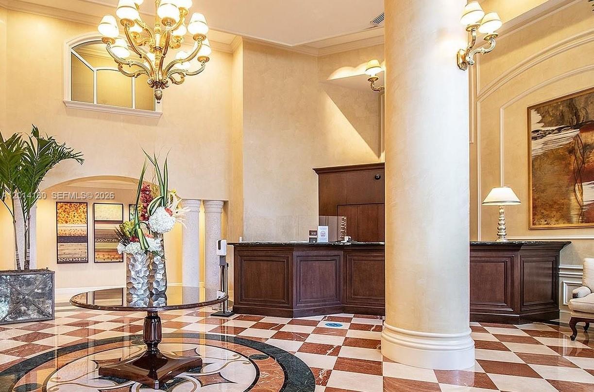 20000 E Country Club Dr #1001, Aventura FL 33180