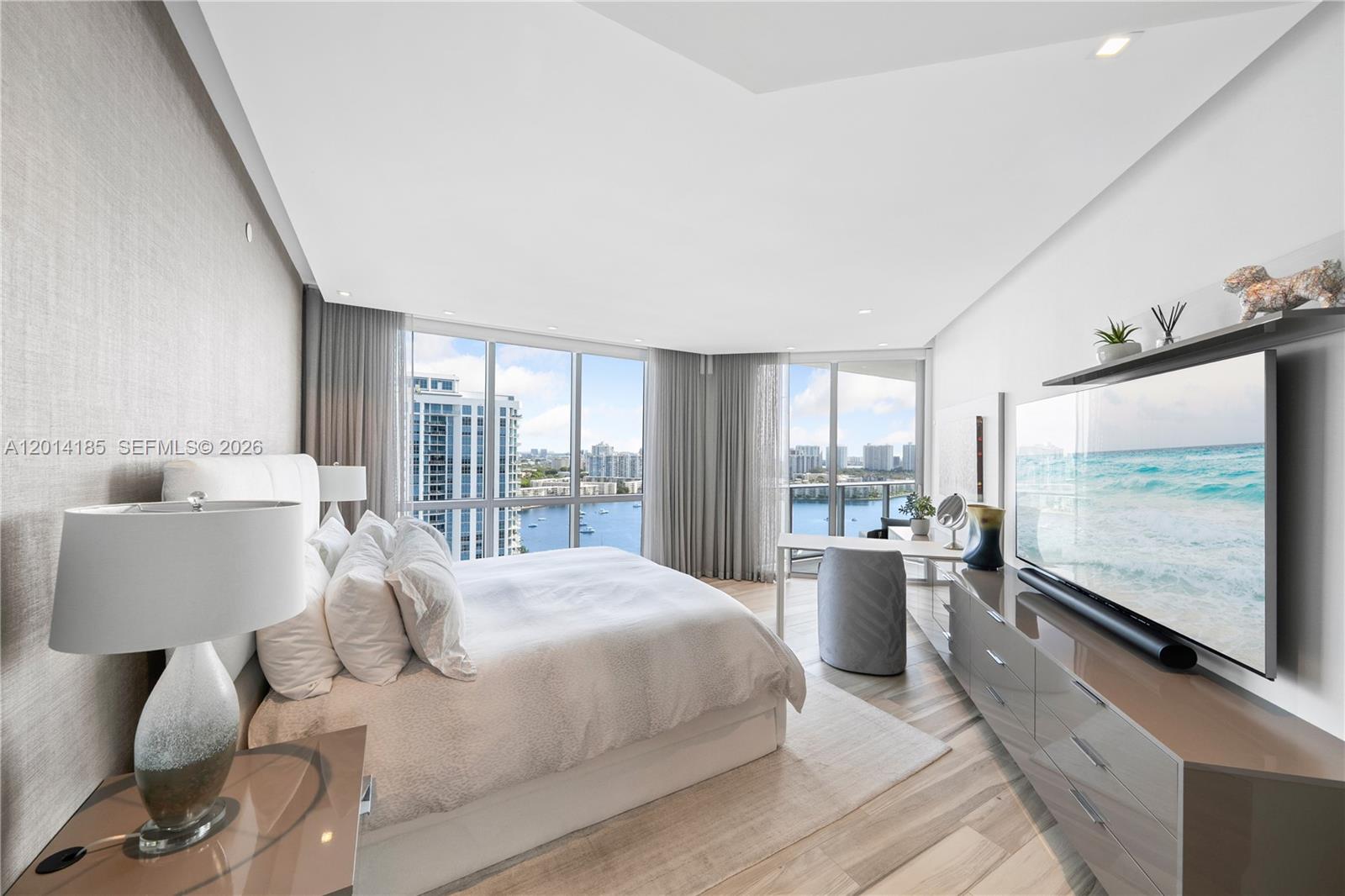 17111 Biscayne Blvd #2107, North Miami Beach FL 33160