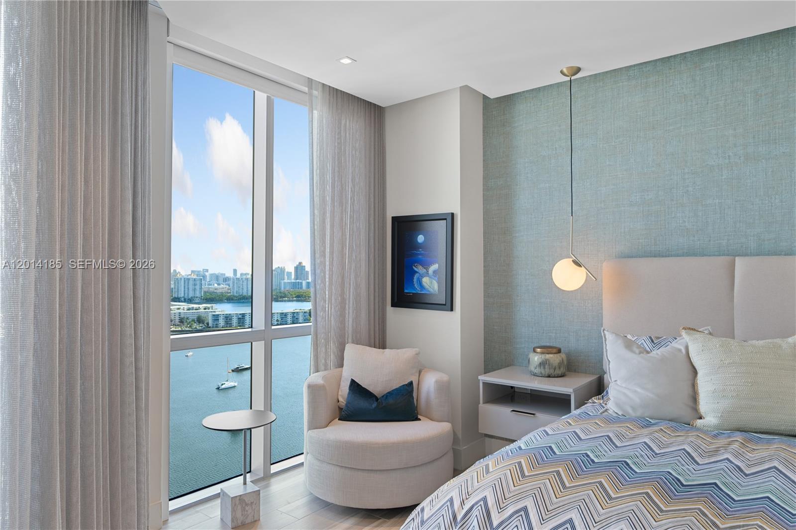 17111 Biscayne Blvd #2107, North Miami Beach FL 33160
