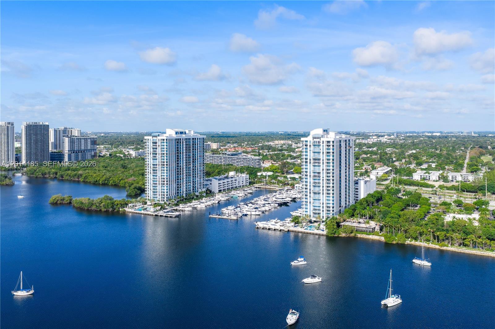 17111 Biscayne Blvd #2107, North Miami Beach FL 33160