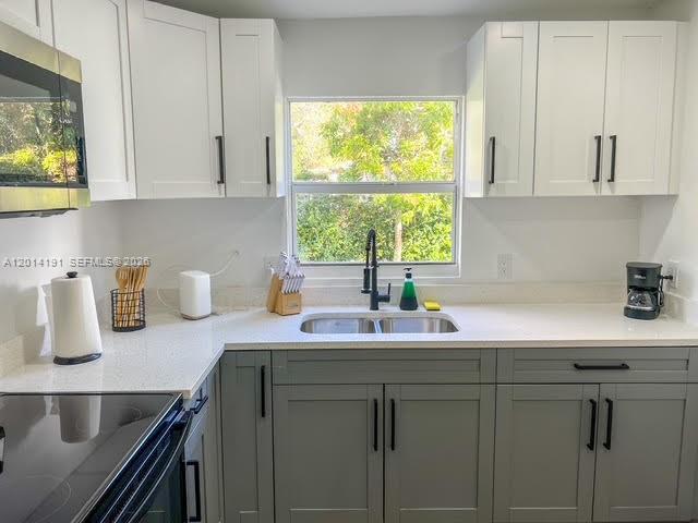 1025 NW 55th St, Miami FL 33127
