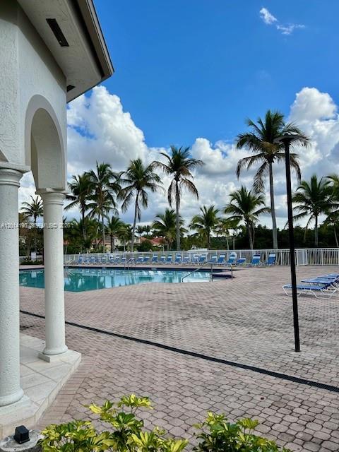 3818 SW 171st Ter, Miramar FL 33027
