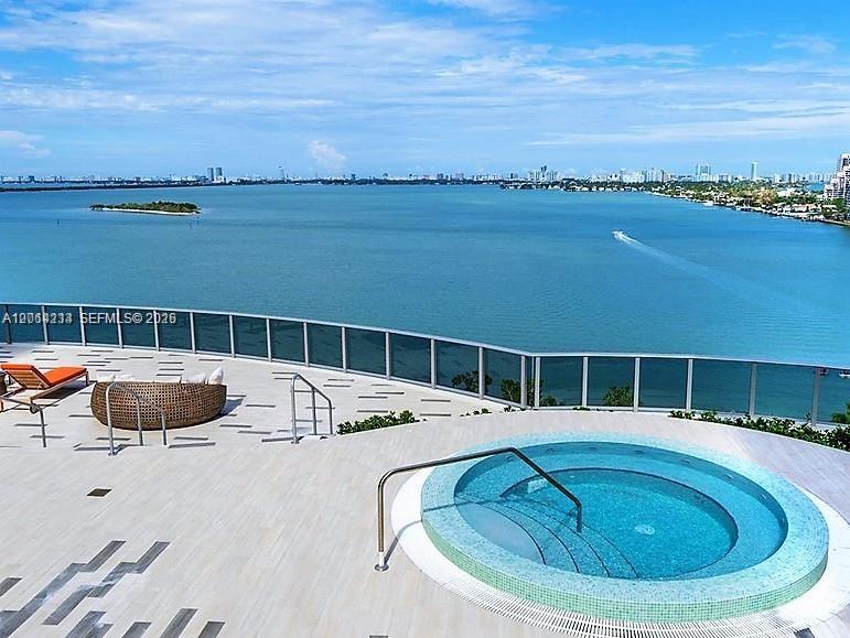 488 NE 18th St #3306, Miami FL 33132