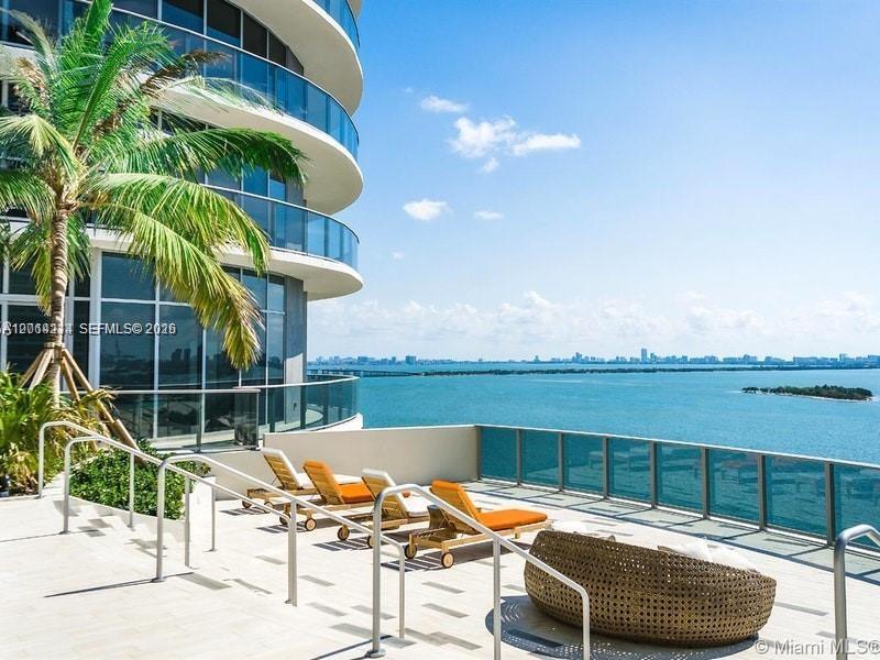 488 NE 18th St #3306, Miami FL 33132