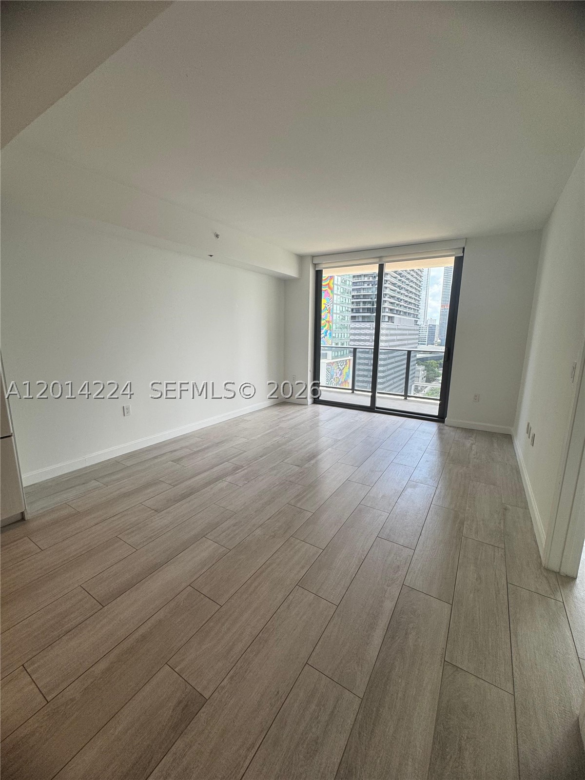45 SW 9th St #1104, Miami FL 33130