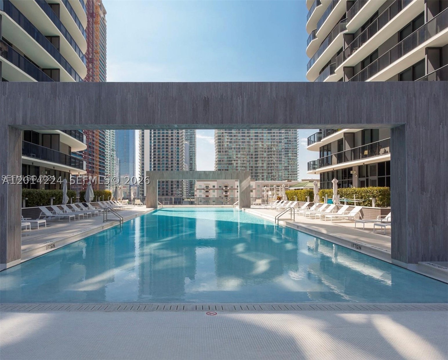 45 SW 9th St #1104, Miami FL 33130