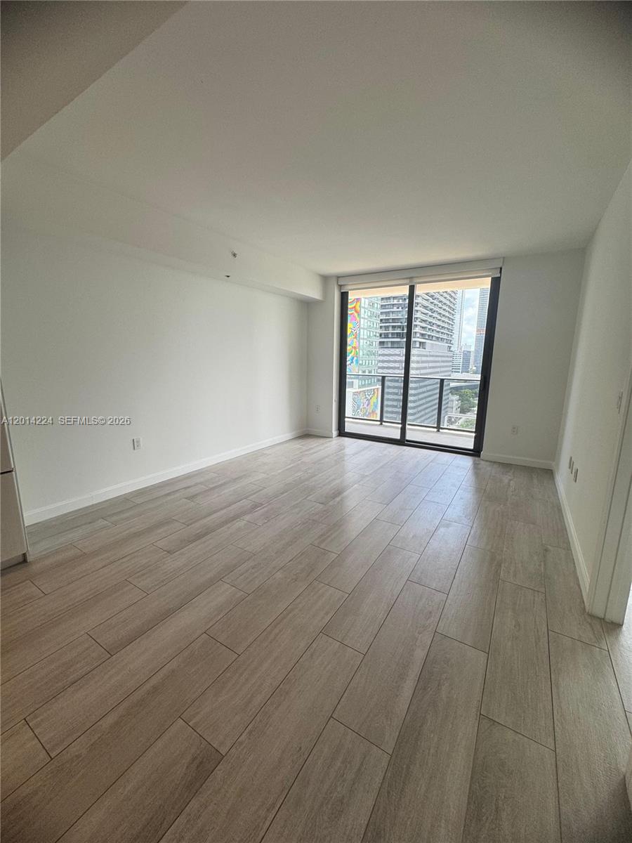 45 SW 9th St #1104, Miami FL 33130