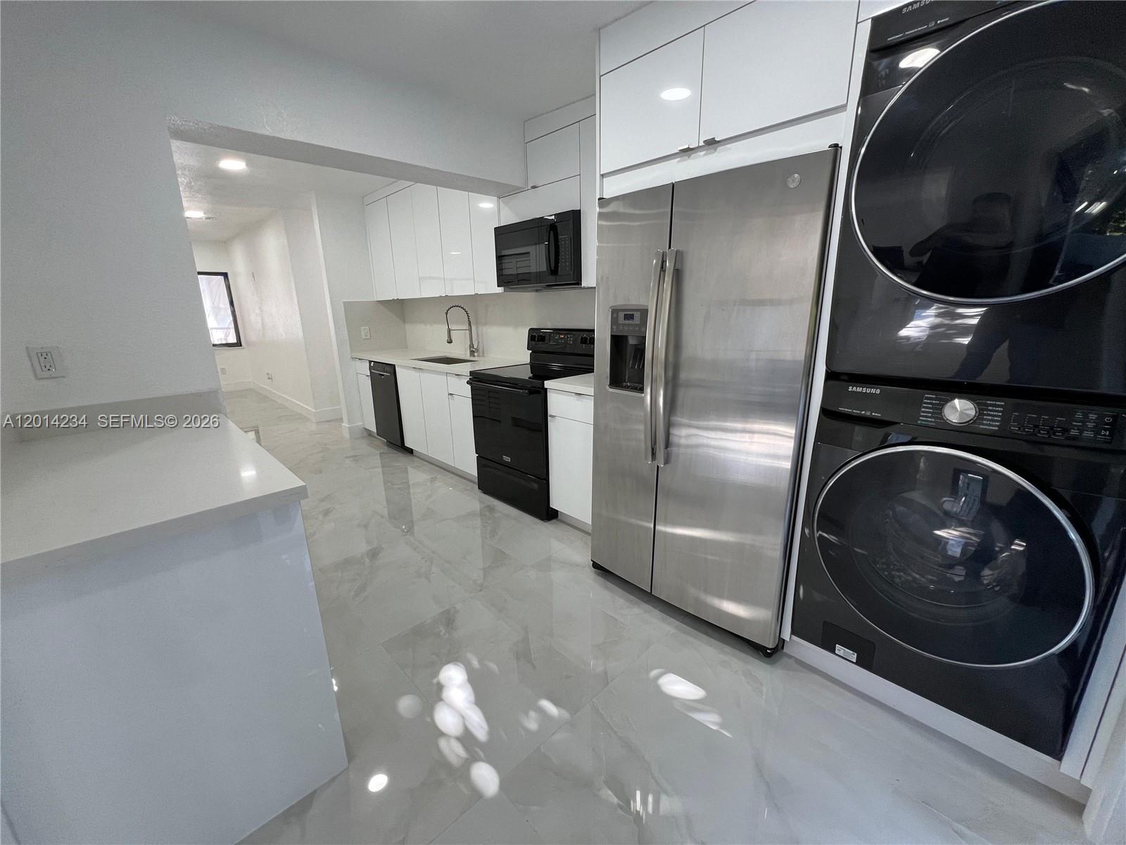 6150 SW 16th St, West Miami FL 33155